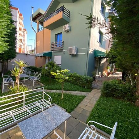 Vila Ajdinaj Берат Екстер'єр фото